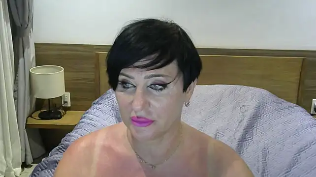 Kleotempt stripchat live cam model