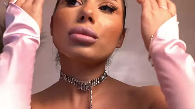 AmberValee stripchat live cam model