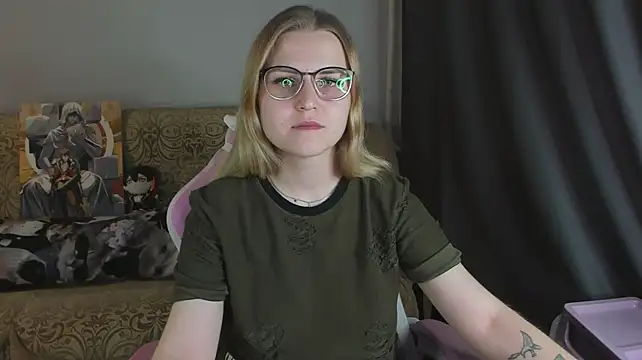 MissBrightShine stripchat live cam model