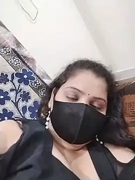 Ruksaar-Pathan stripchat live cam model