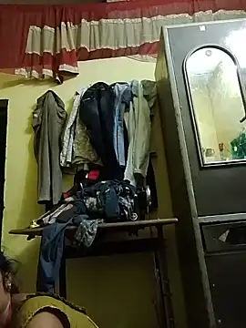 Seema_guptaji stripchat live cam model