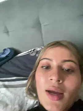 valen_rodri stripchat live cam model
