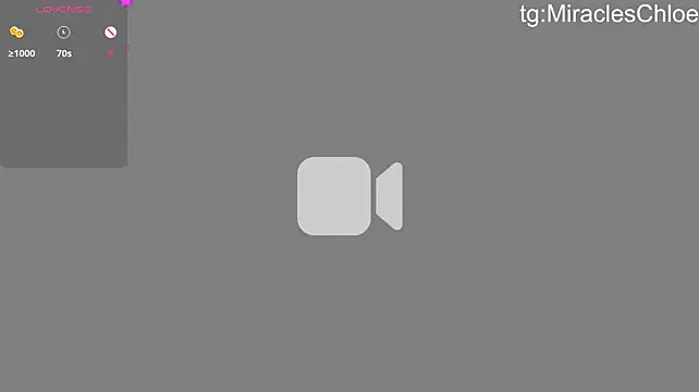 ChloeMillerMeow stripchat live cam model