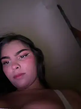 Maddy_Rouse_ stripchat live cam model