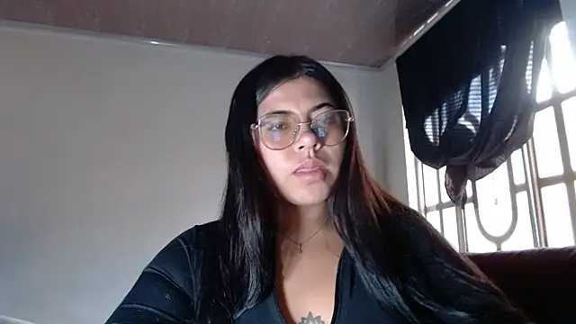 Kimmy_kimmy_ stripchat live cam model