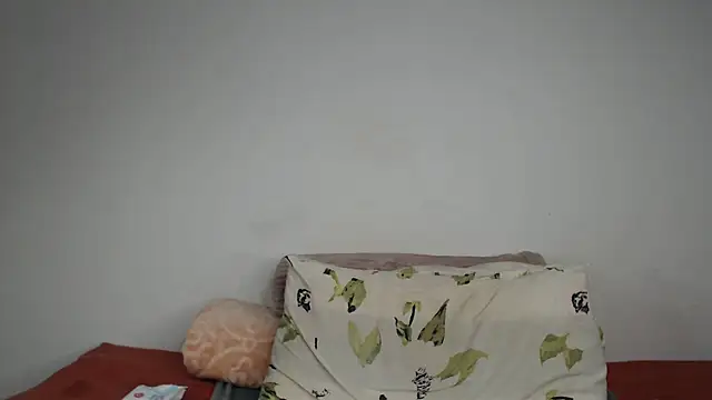 Jah-Queen stripchat live cam model