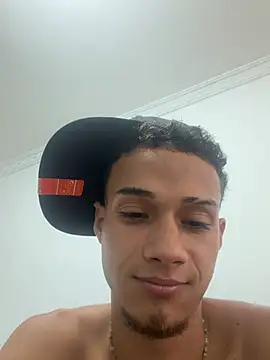 friends_lust_latin stripchat live cam model