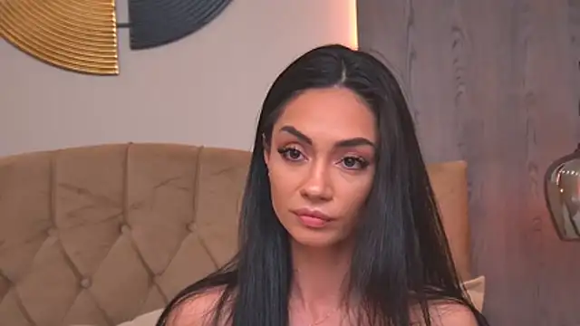 VivienneStark stripchat live cam model