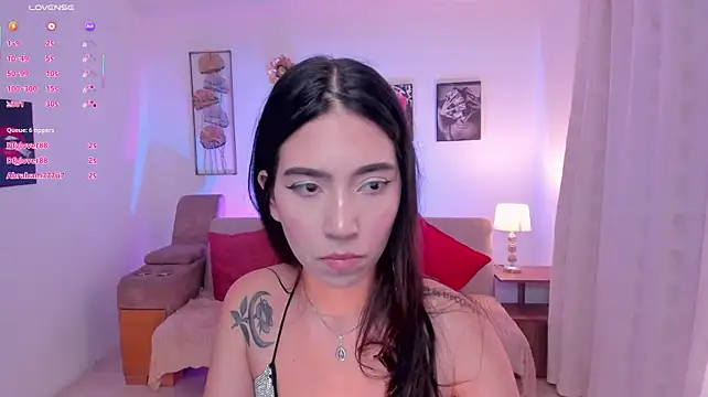 Dream_saray stripchat live cam model
