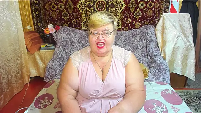 _big_love_ stripchat live cam model