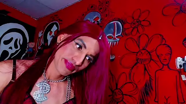 HugeDanex stripchat live cam model