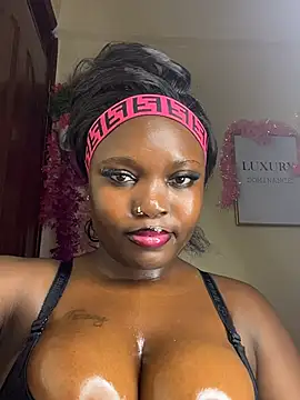Mistress__ stripchat live cam model