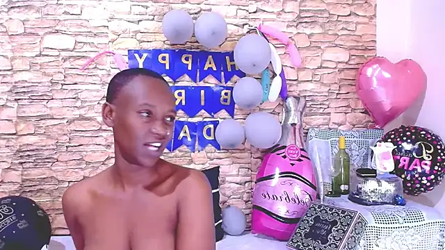 EbonyOlive69 stripchat live cam model
