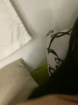 diadiyebilirsin stripchat live cam model