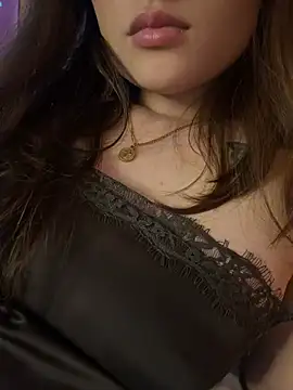 Sweet-daisha stripchat live cam model