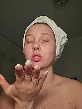 ooopsitscandy stripchat live cam model