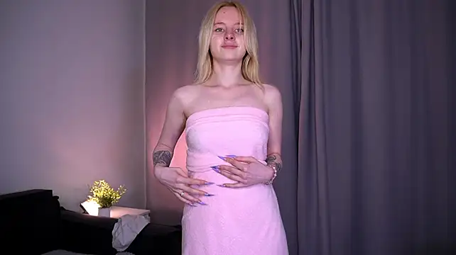 quake_123 stripchat live cam model
