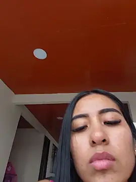 Aitana2026 stripchat live cam model