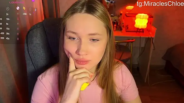 ChloeMillerMeow stripchat live cam model