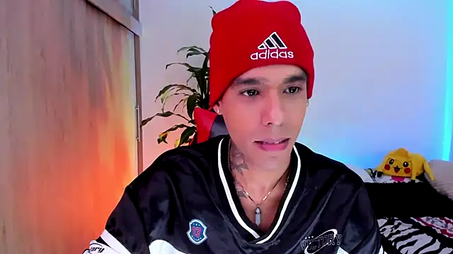 Damianwhite stripchat live cam model