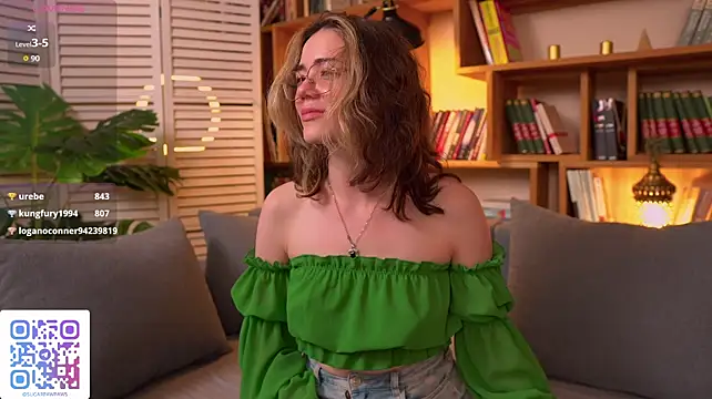 Sunny_Teaze stripchat live cam model