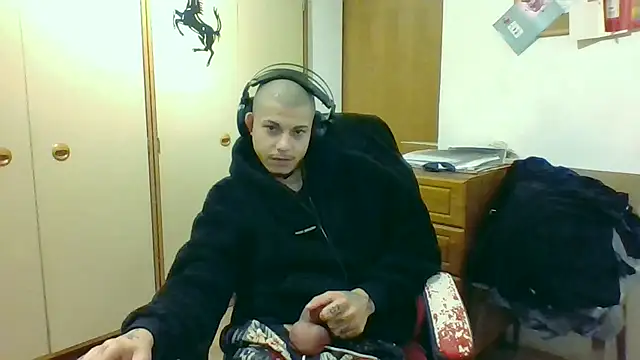 Saint_LexVII stripchat live cam model
