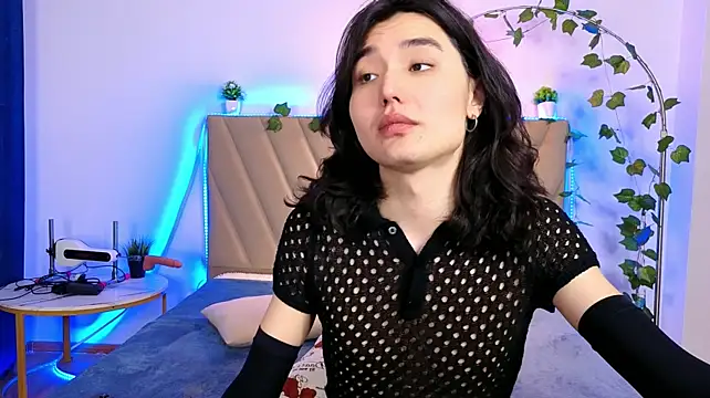 FormOverFear stripchat live cam model