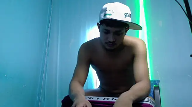orson_lancanster stripchat live cam model