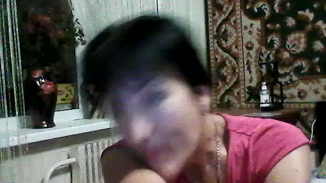 SunnyAmorre stripchat live cam model