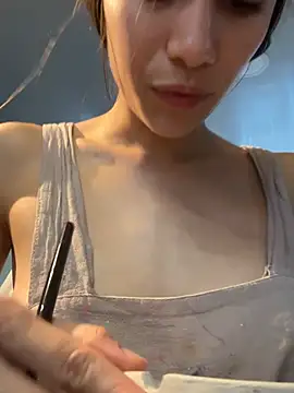 reaLISStic stripchat live cam model