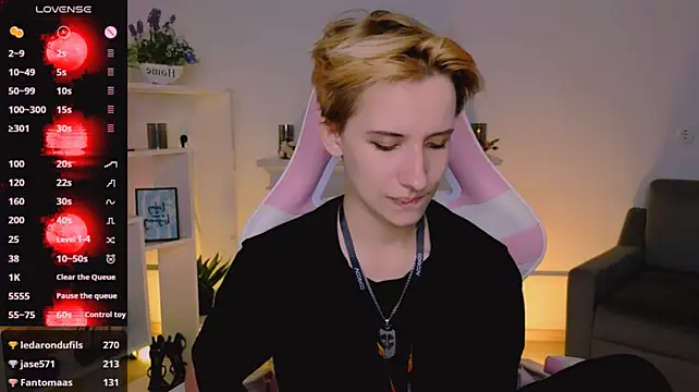 _Rein_ramm stripchat live cam model
