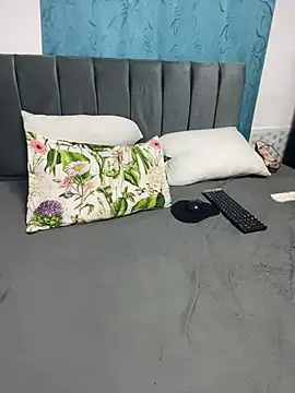 Pialadelicia stripchat live cam model