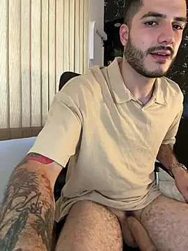 Rafael_Mendezz stripchat live cam model