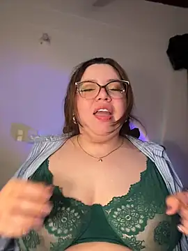 Just_caroline stripchat live cam model