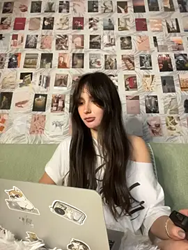 itssophiie stripchat live cam model