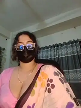 nosrat014 stripchat live cam model