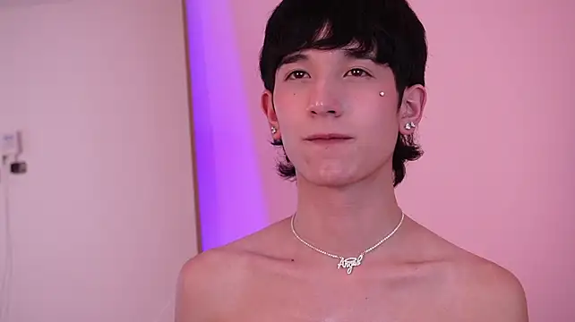 suki_dolll stripchat live cam model