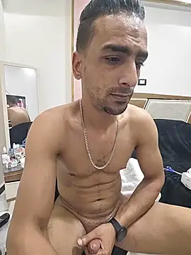highguy stripchat live cam model