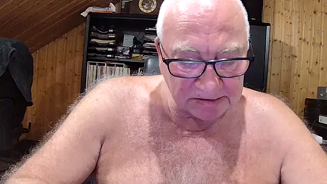 biggandybig stripchat live cam model