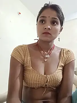 Harini_Gautam stripchat live cam model