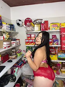 kitty__pinnk stripchat live cam model