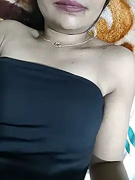 Vaani_Actress stripchat live cam model