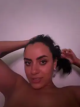 Elyza_Ibarra stripchat live cam model