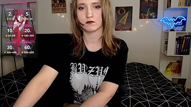Viper_kiss stripchat live cam model