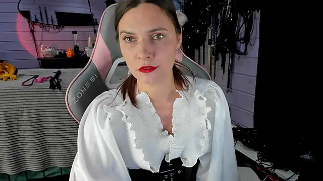Stroynyash stripchat live cam model