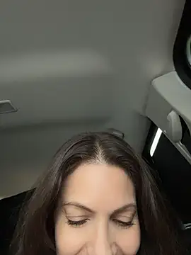 BeautifulMesss stripchat live cam model
