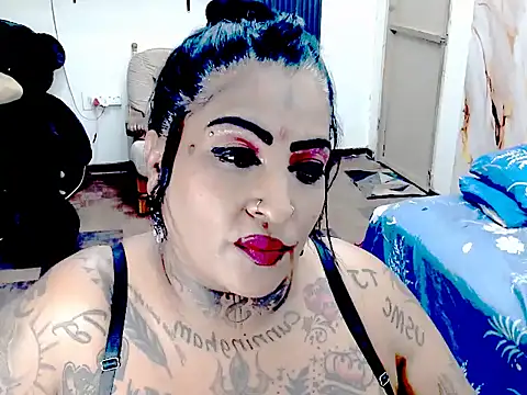 Indiancatz2 stripchat live cam model