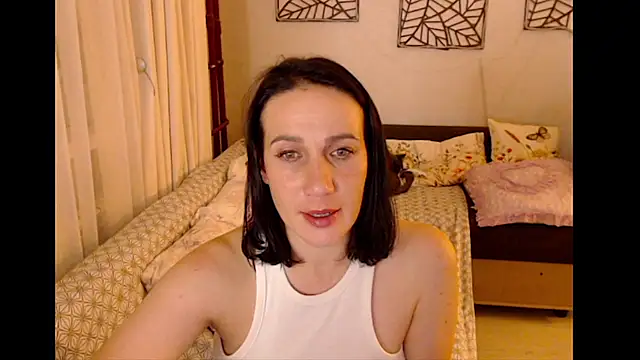 pepper_milf stripchat live cam model