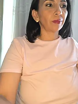 Mrsvictoriaaa stripchat live cam model