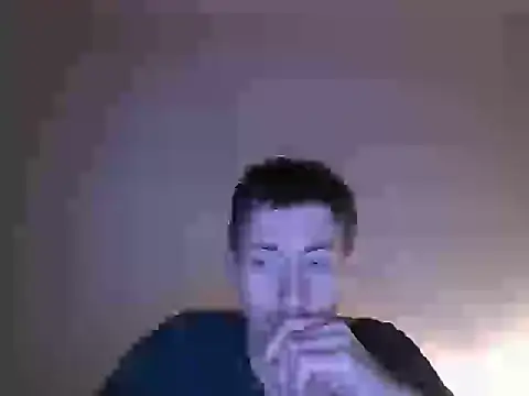 VelvetRagottiOG stripchat live cam model